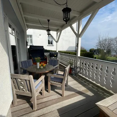Villa Seestern - Ferienhaus Mit Meerblick Sassnitz Extérieur photo